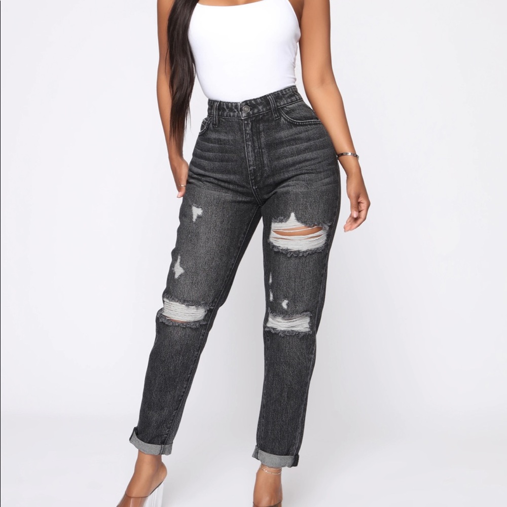 Black fashion nova boyfriend jeans